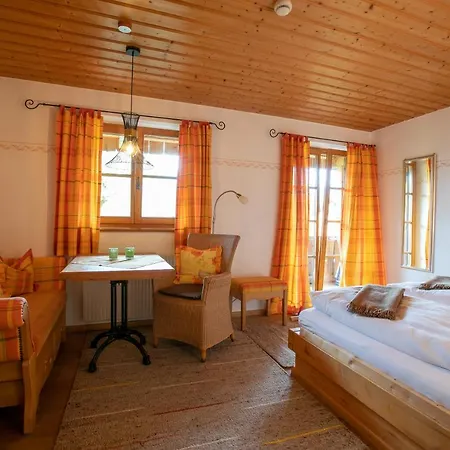 Am Arzbach Appartement Bad Tölz