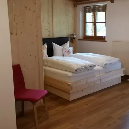 Am Arzbach Apartment