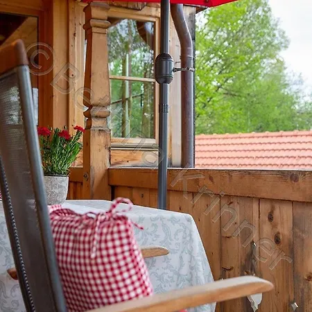Am Arzbach Apartment *