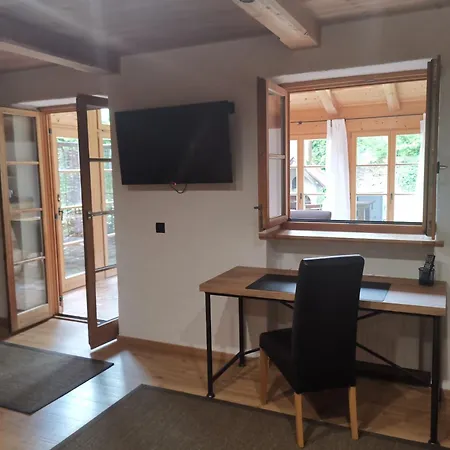Apartment Am Arzbach *