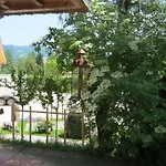 Am Arzbach דירה