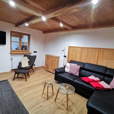 Apartment Am Arzbach *